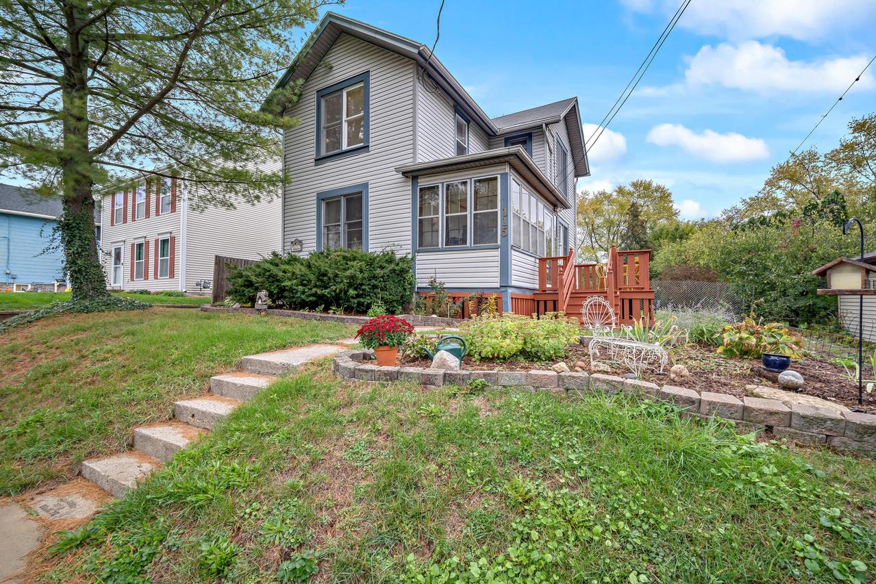 115 Hyde Park, Waukesha, WI 53188