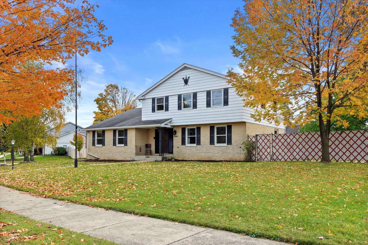 3703 Van Buren Rd, Kenosha, WI 53142