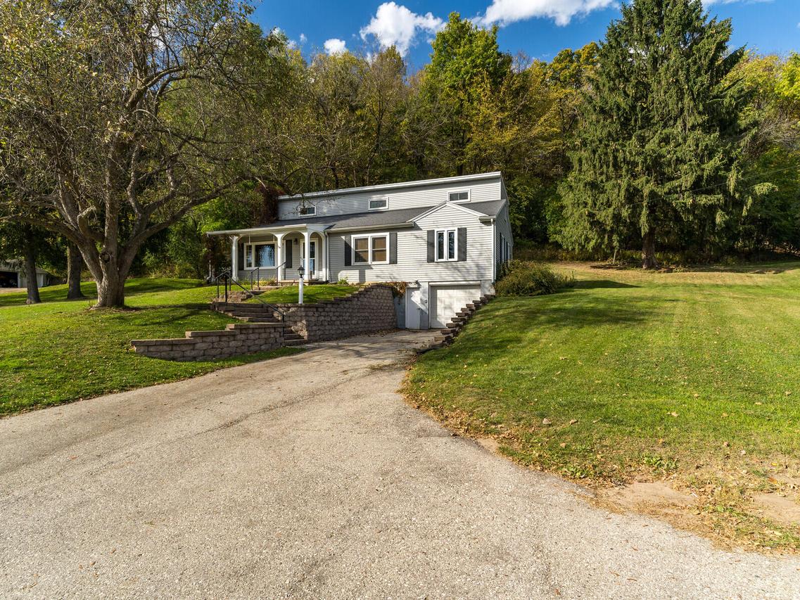 4109 State Rd, Shelby, WI 54601