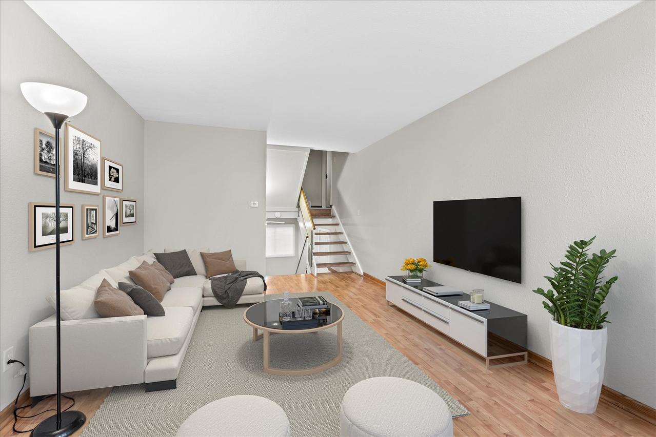 1434 Big Bend #K, Waukesha, WI 53189