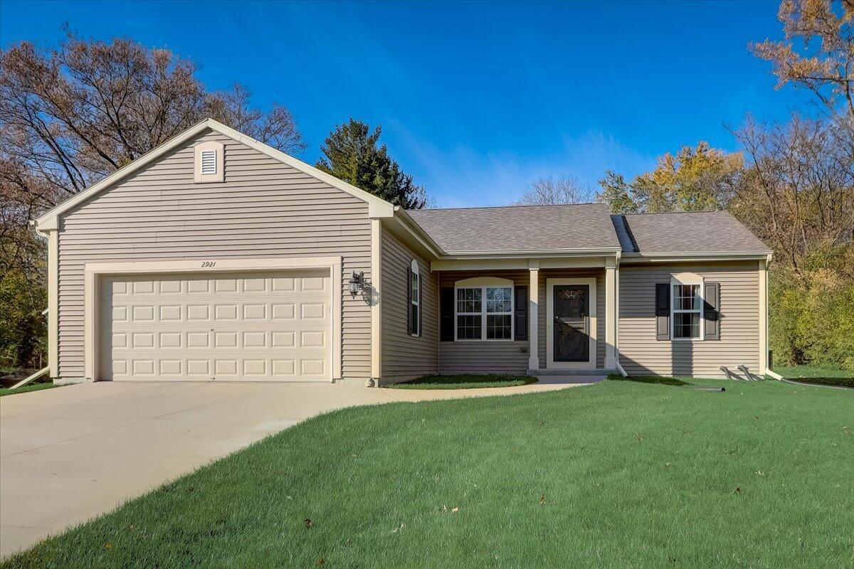 2921 S 130th St., New Berlin, WI 53151