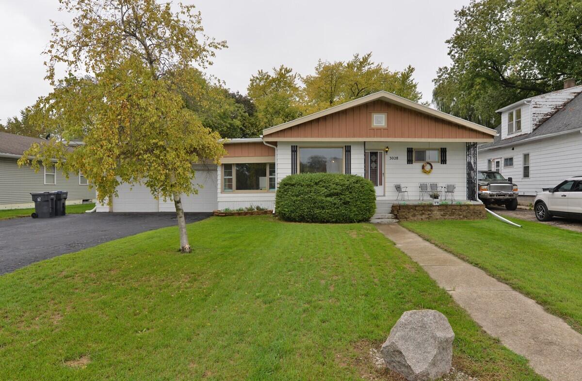3028 Hamlin St. #3020, Mount Pleasant, WI 53406