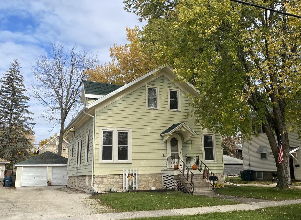 257 Gillett St., Fond Du Lac, WI 54935