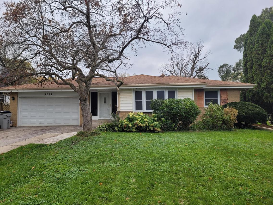 6827 N 91st St., Milwaukee, WI 53224