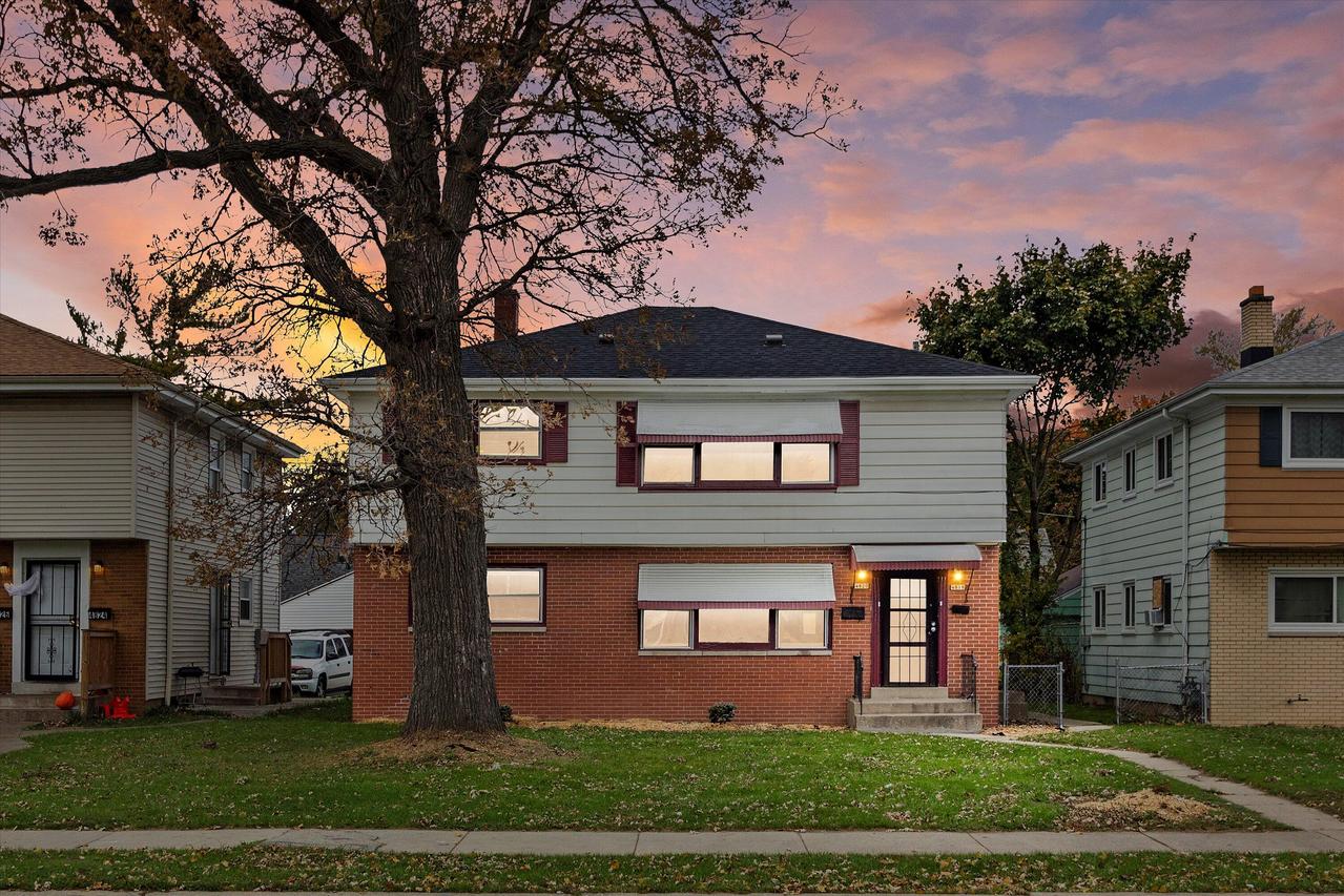 4818 W Hampton Ave #4820, Milwaukee, WI 53218