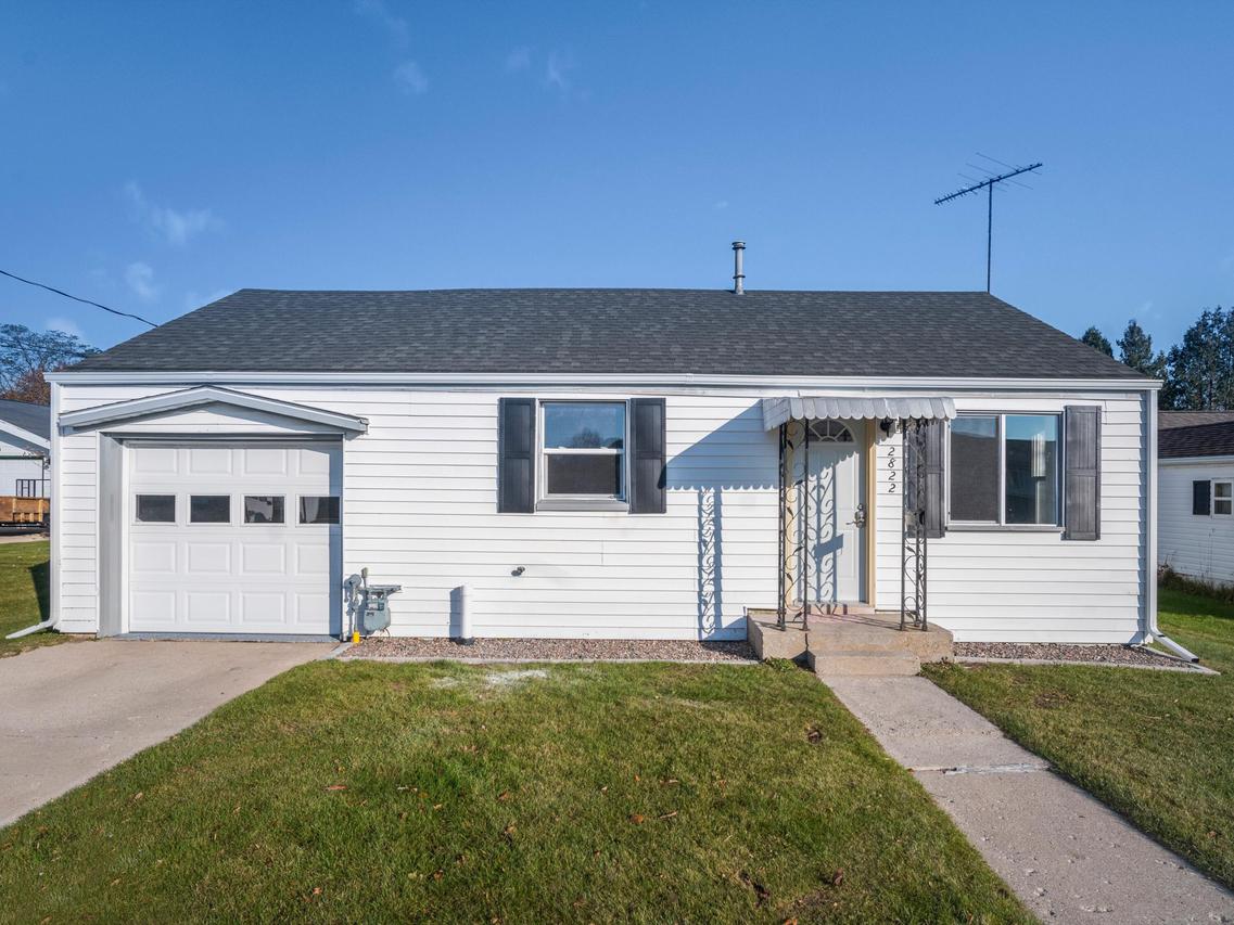 2822 10th St., Two Rivers, WI 54241