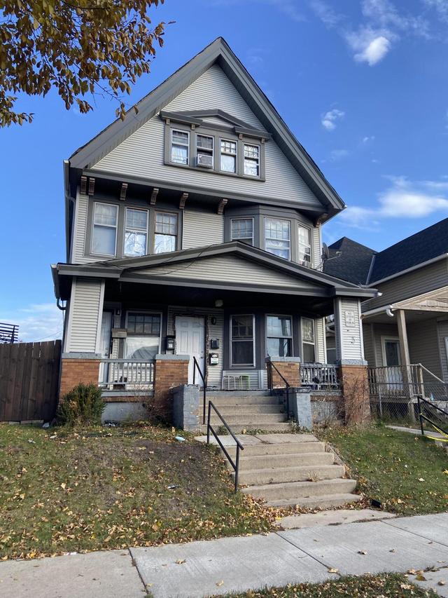 1008 S 26th St #1010, Milwaukee, WI 53204