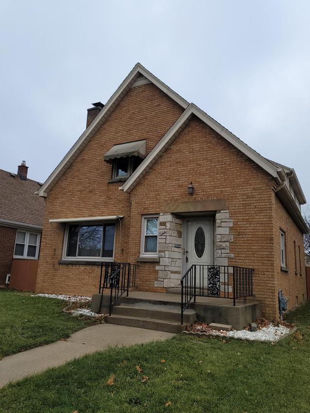 3547 S 14th St., Milwaukee, WI 53221