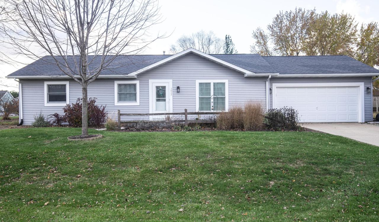 3032 E Circle Dr, Lyons, WI 53147