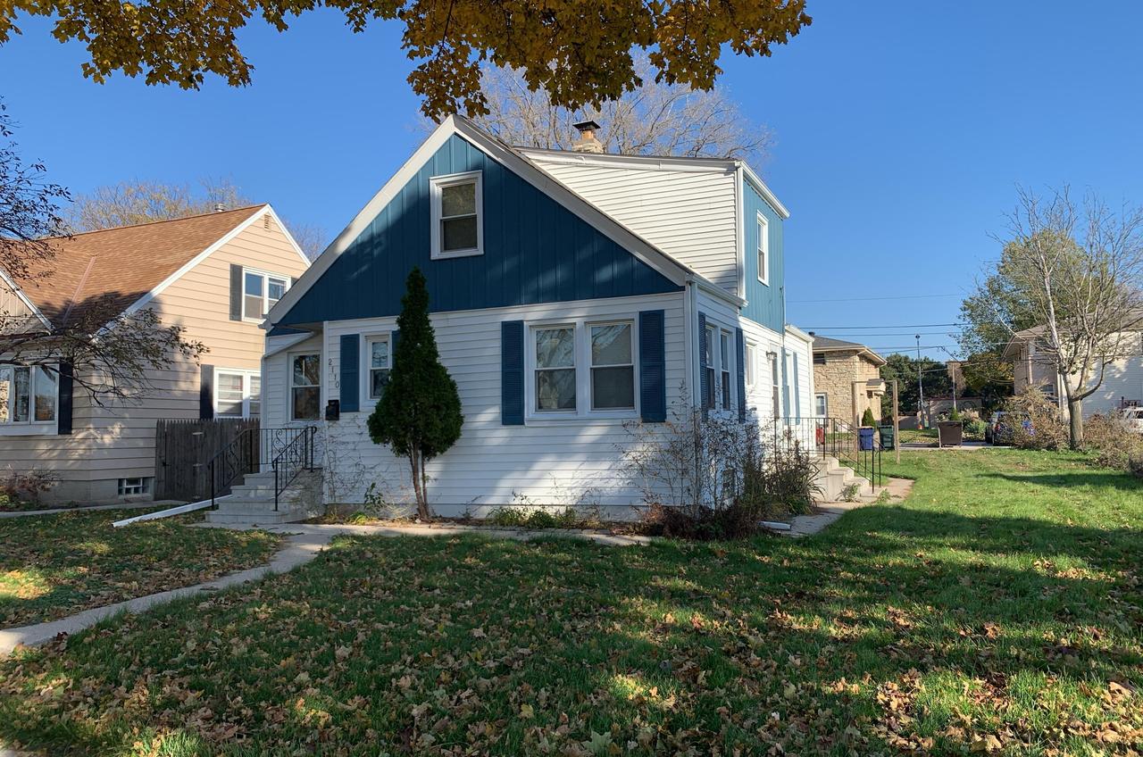 2110 S 109th St., West Allis, WI 53227