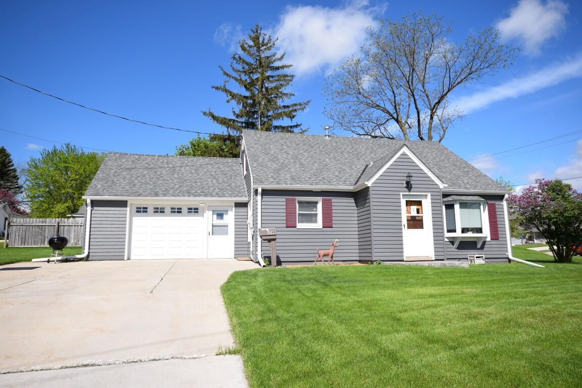 1590 N Main St., West Bend, WI 53090