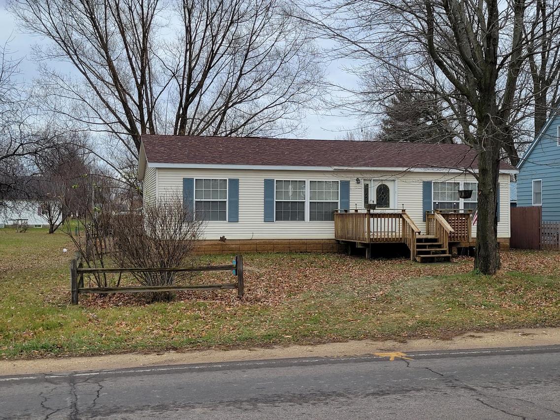 203 N Commercial St, Rockland, WI 54653