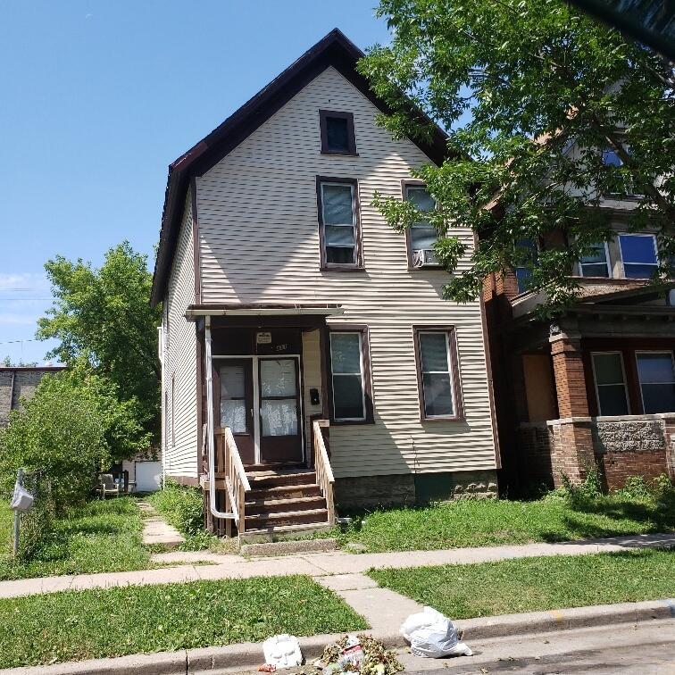431 N 29th St, Milwaukee, WI 53208