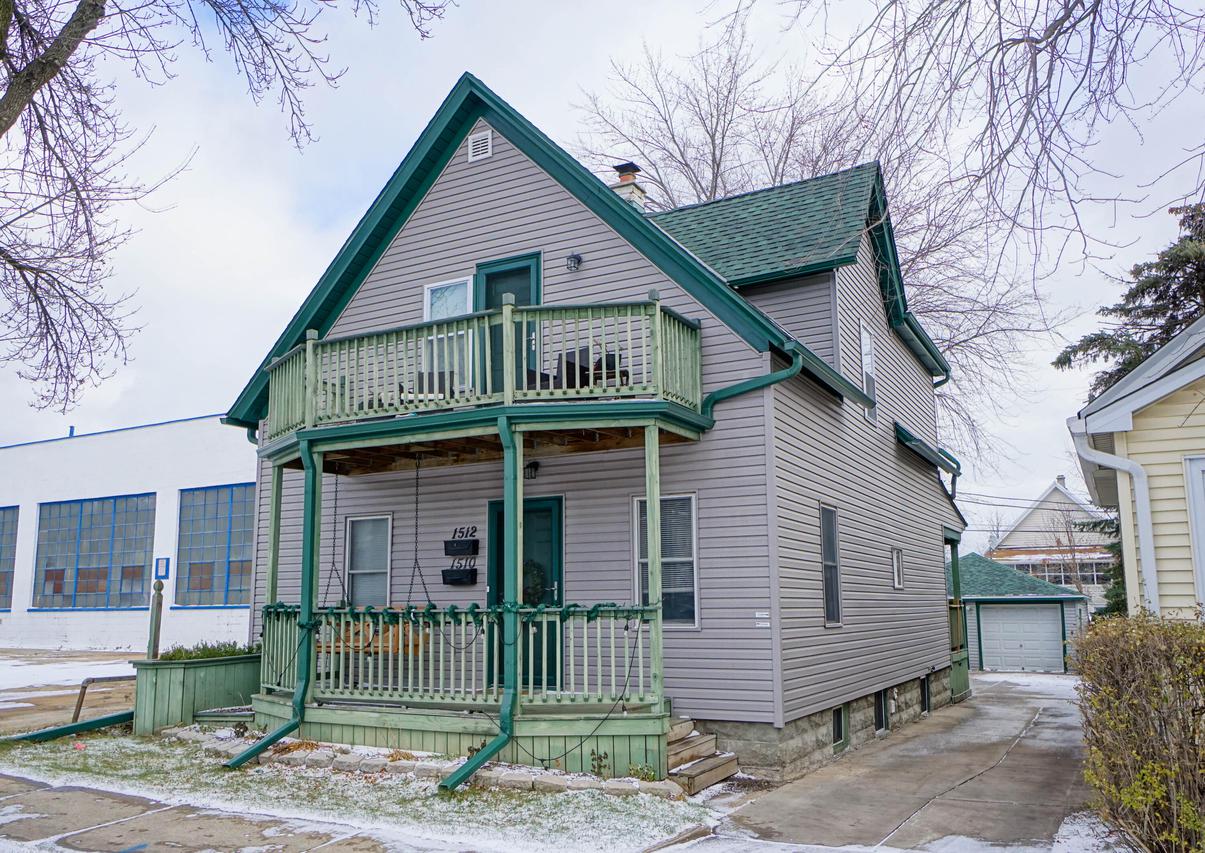 1510 S 64th St #1512, West Allis, WI 53214