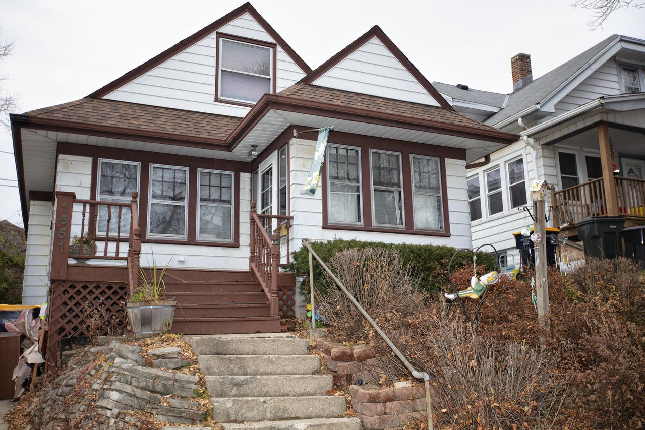 1551 S 64th St, West Allis, WI 53214