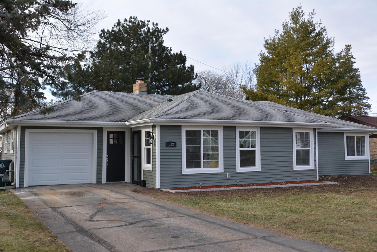 712 S Main St., Fond Du Lac, WI 54935