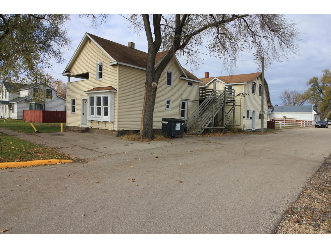 321 E Washington St, Prairie Du Chien, WI 53821