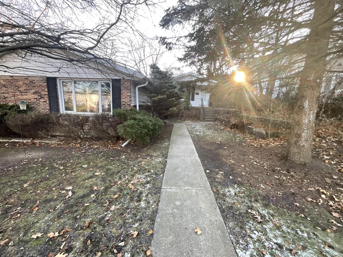 1331 E Wabash Ave., Waukesha, WI 53186