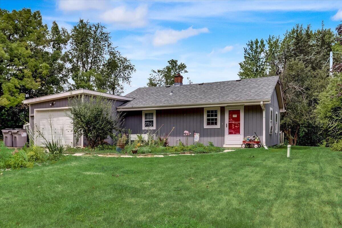 W378S3589 Lake Dr., Ottawa, WI 53118