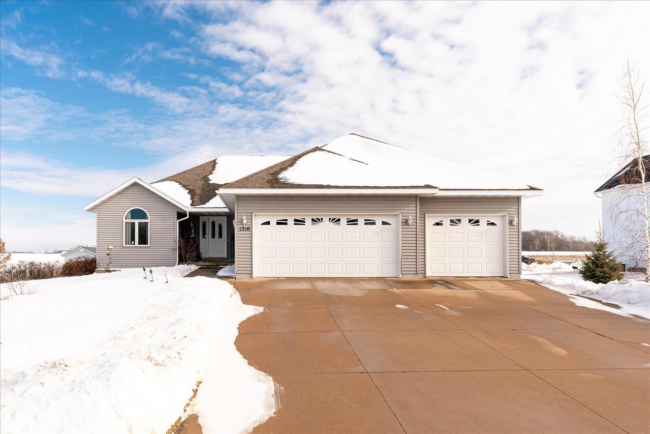 1310 Sara Ave., Cashton, WI 54619