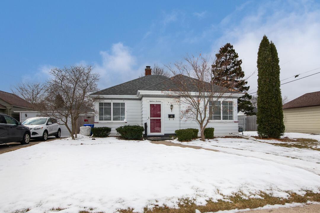 1819 37th St, Kenosha, WI 53140