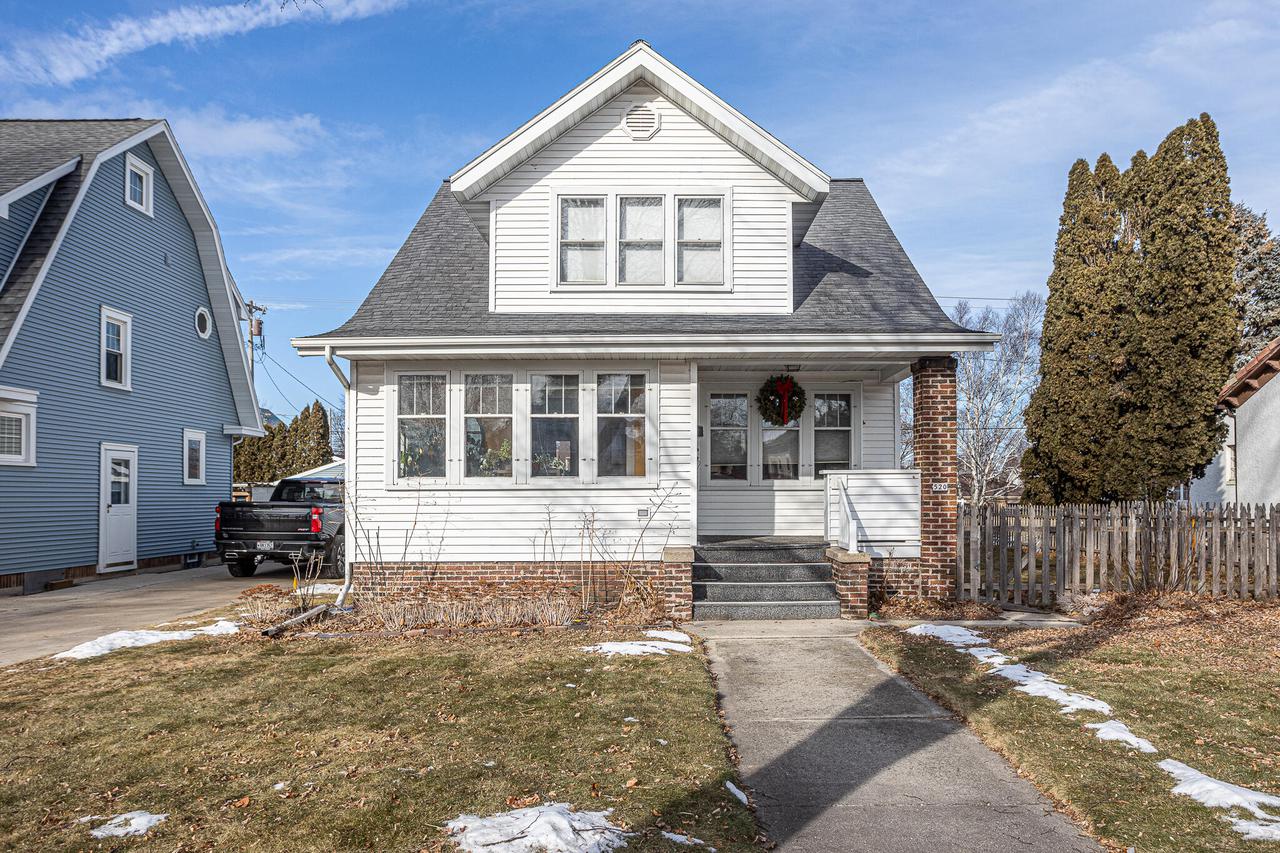 520 Clifton, Sheboygan, WI 53083