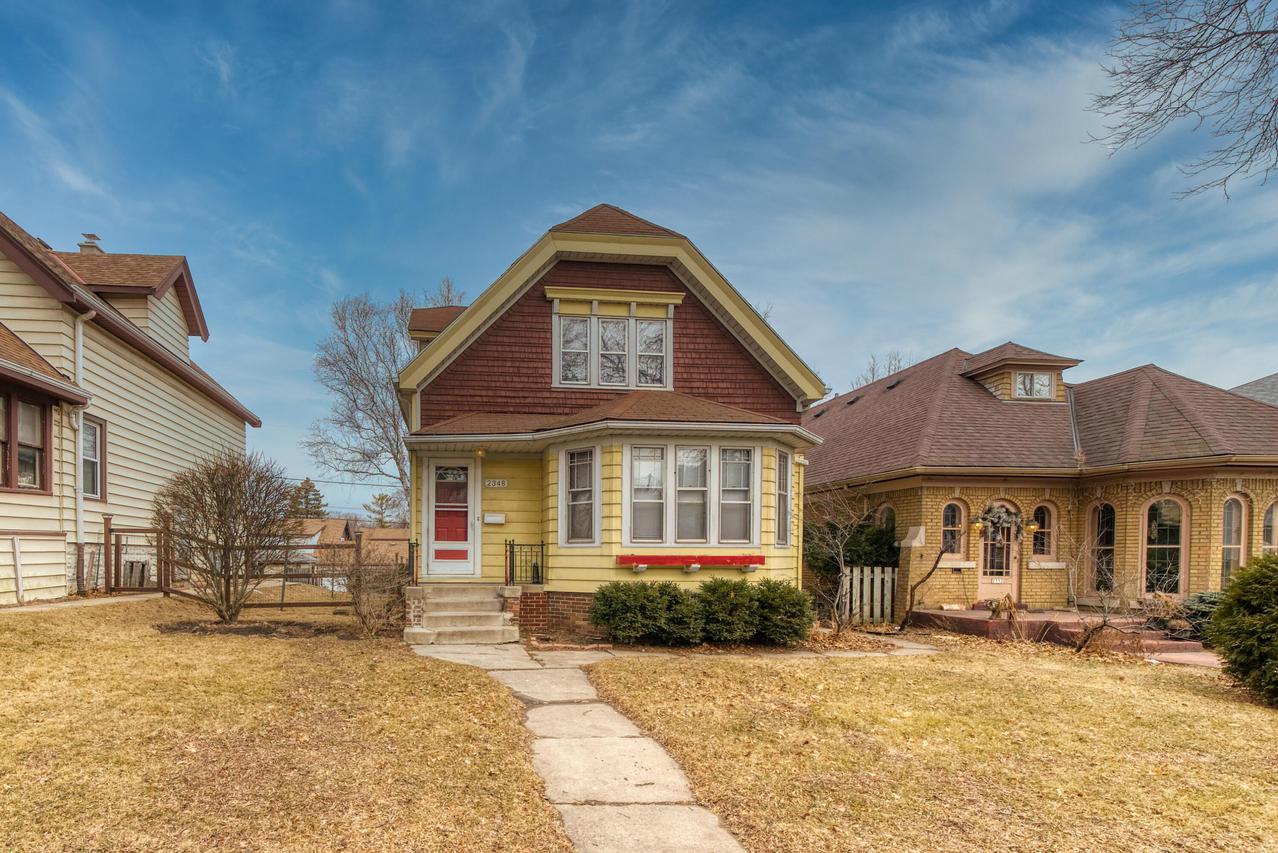 2348 E Oklahoma Ave, Milwaukee, WI 53207
