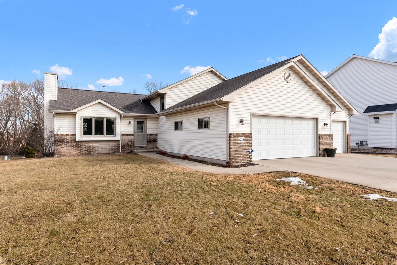 1025 Springs Rd, Fond Du Lac, WI 54935