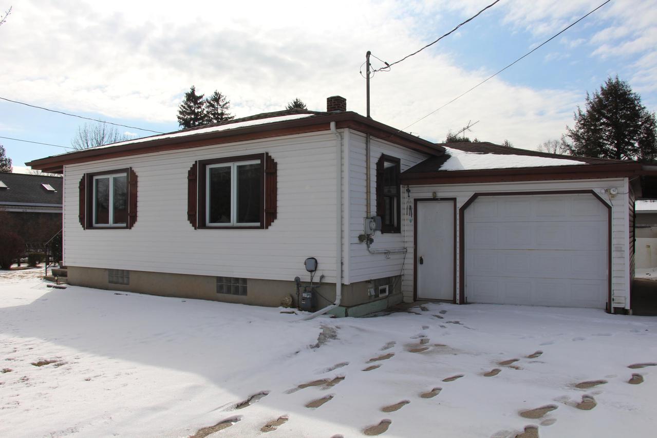 2917 37th St., Two Rivers, WI 54220
