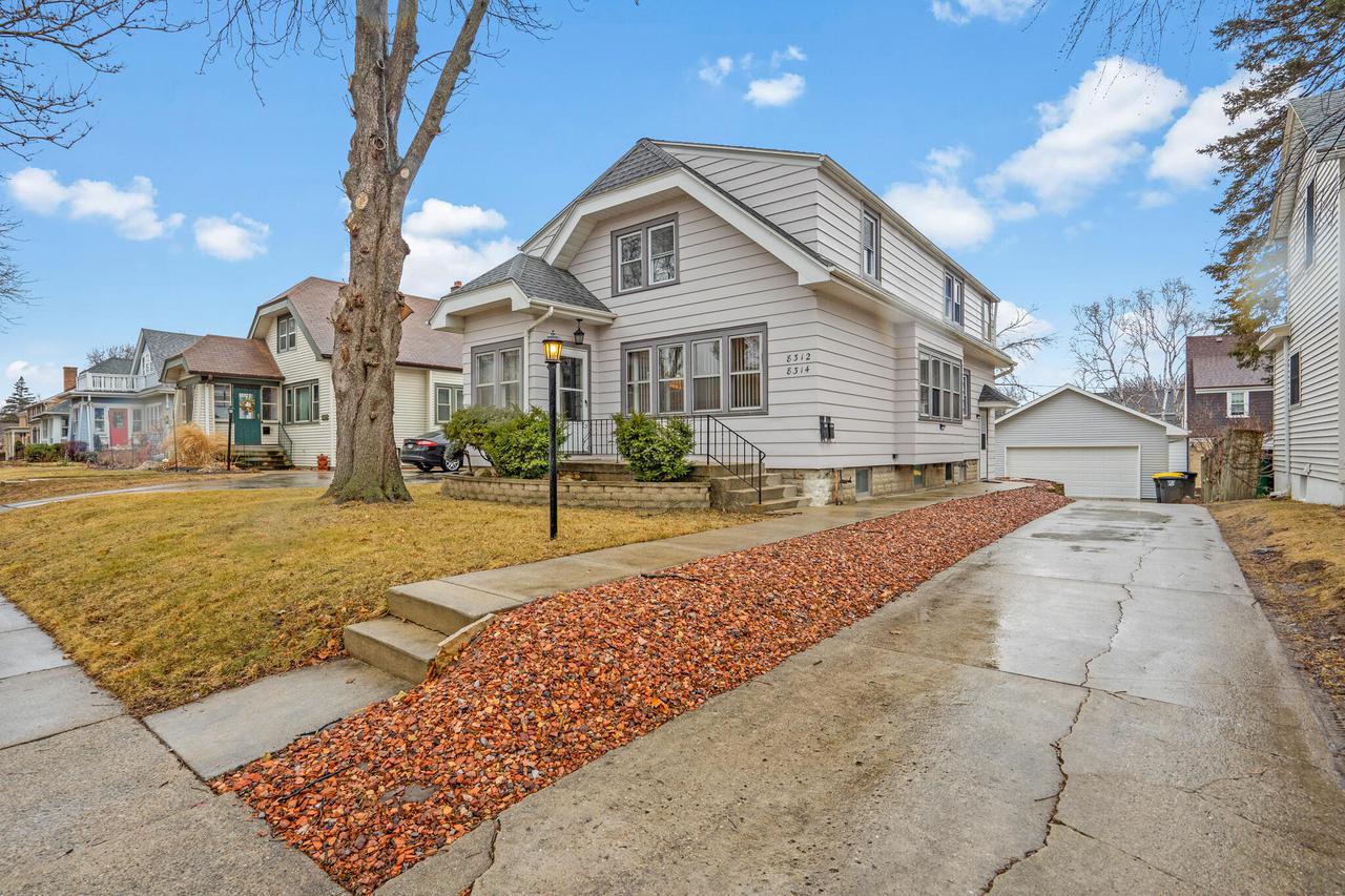 8312 Stickney Ave. #8314, Wauwatosa, WI 53213