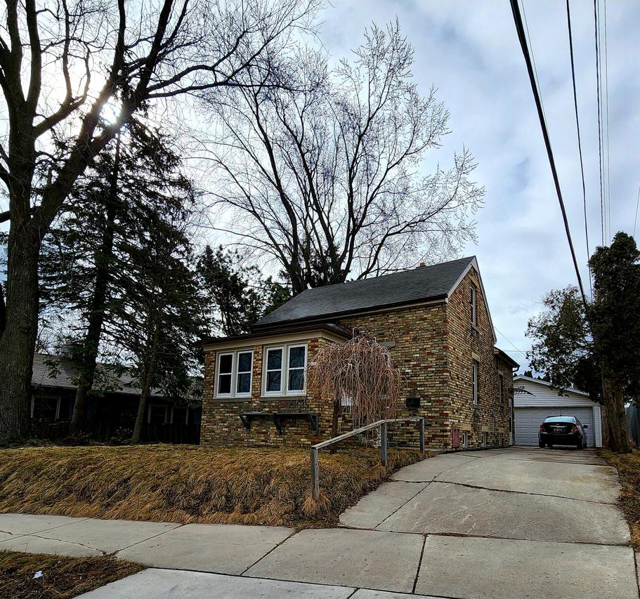 2209 Georgia Ave., Sheboygan, WI 53081