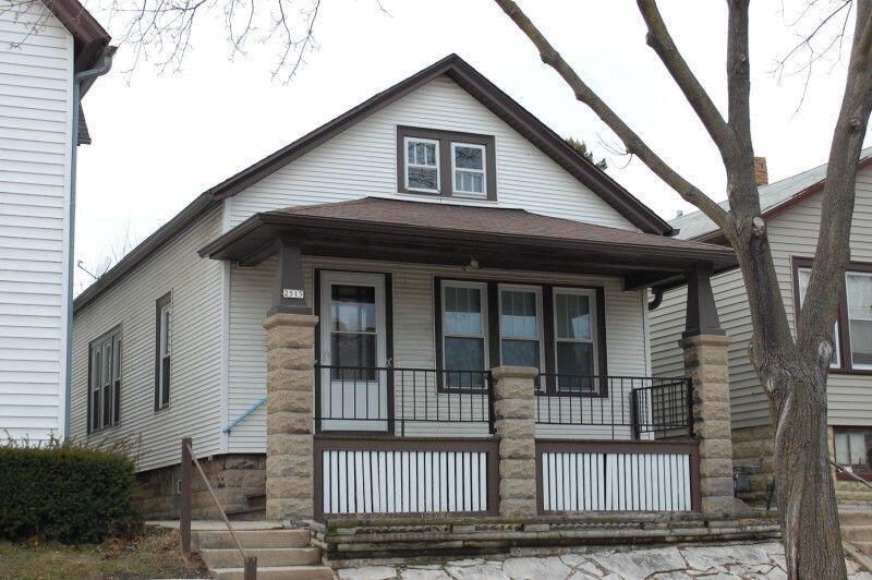 2515 S Logan Ave., Milwaukee, WI 53207