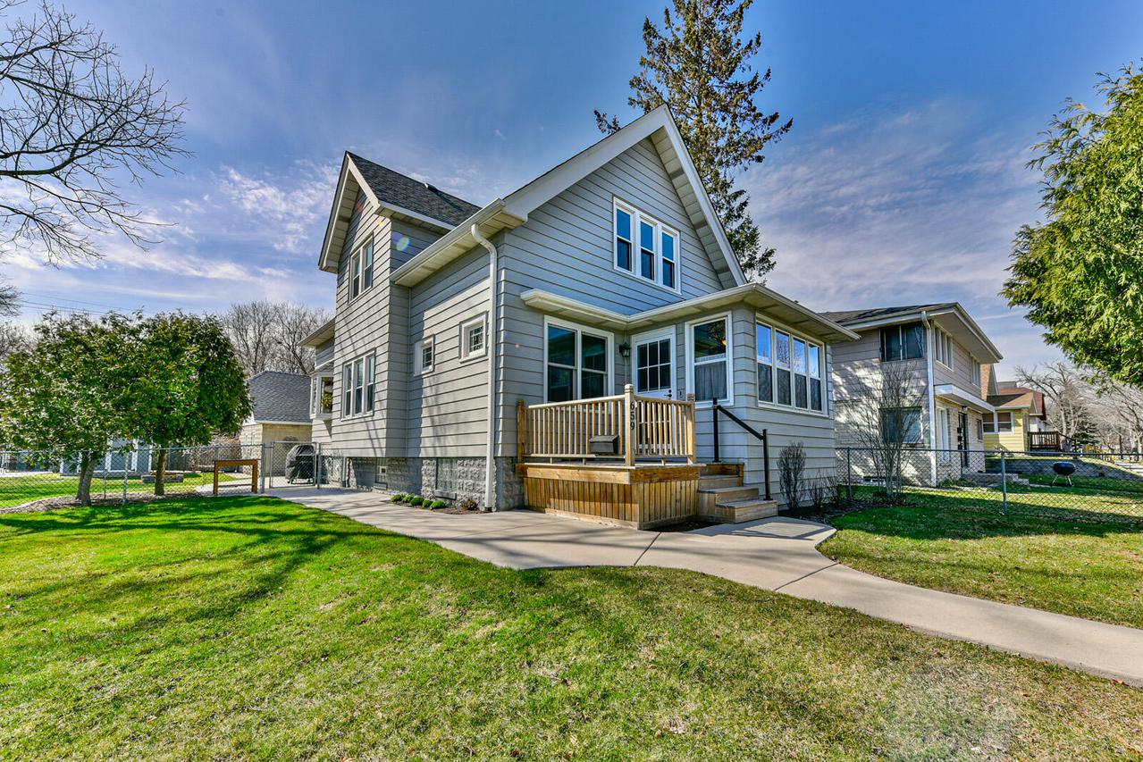 659 S 63rd St #A, Milwaukee, WI 53214