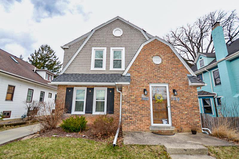 963 N 70th St #965, Wauwatosa, WI 53213