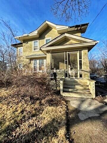 224 W Laflin Ave, Waukesha, WI 53186