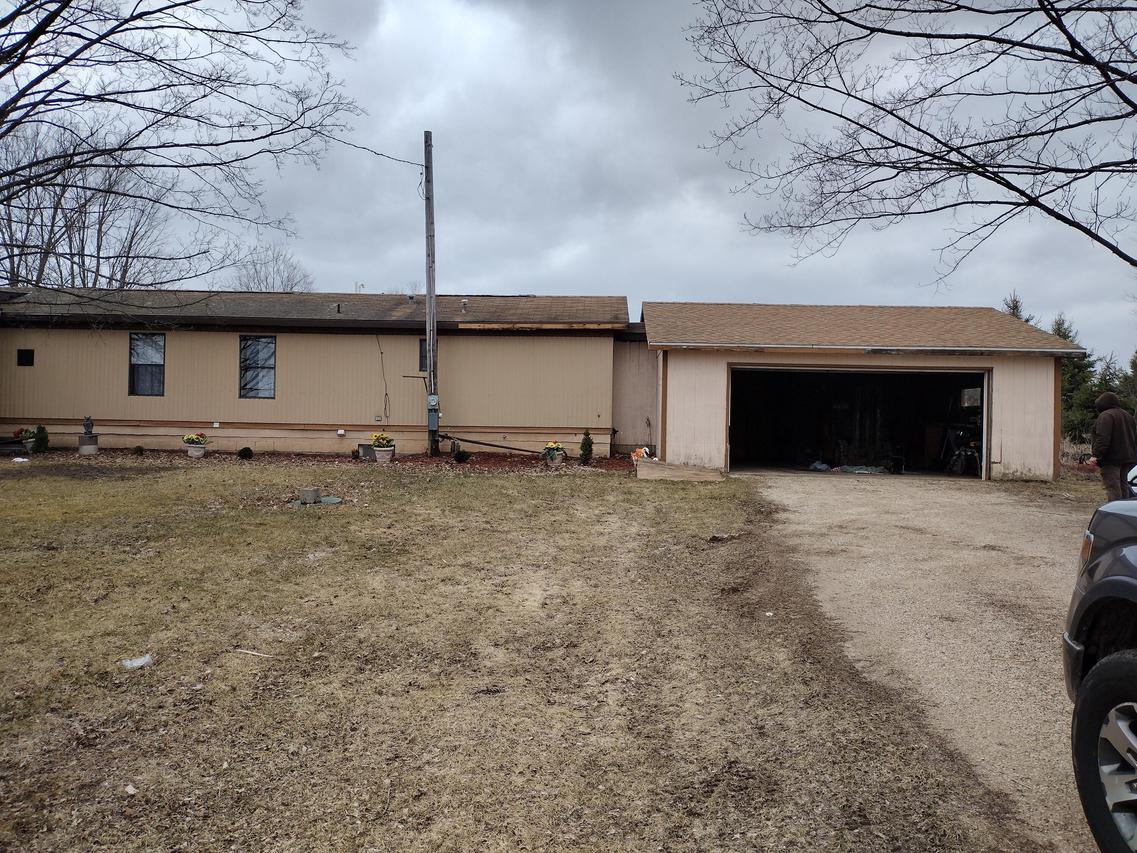 15611 N White Rapids Loop, Wausaukee, WI 54177