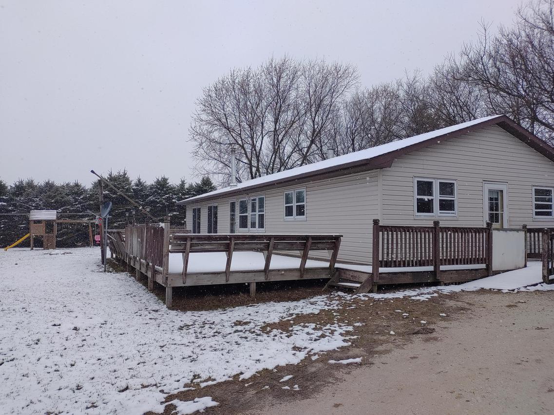 7917 Carstens Lake, Newton, WI 54220