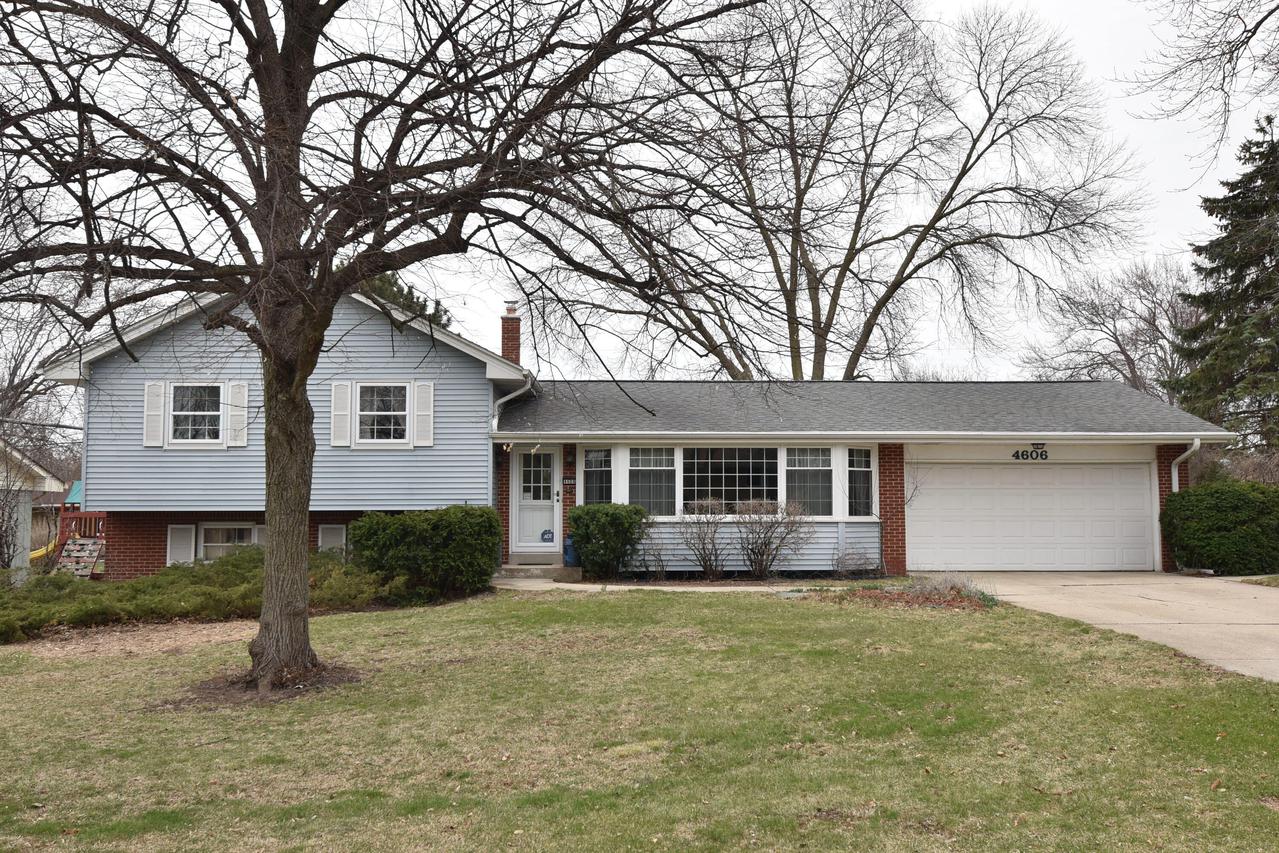 4606 N 110th St., Wauwatosa, WI 53225
