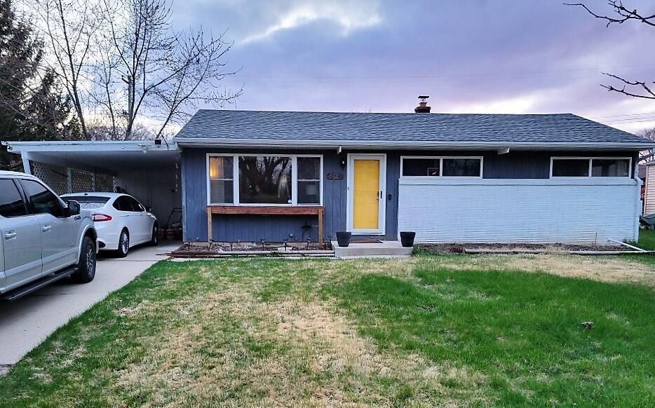 4523 N 107th St., Wauwatosa, WI 53225