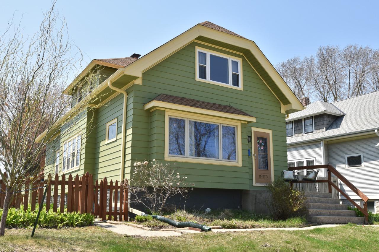 1513 E Oklahoma Ave., Milwaukee, WI 53207