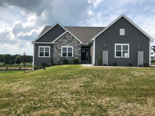 W274N5763 Autumn Run, Lisbon, WI 53089