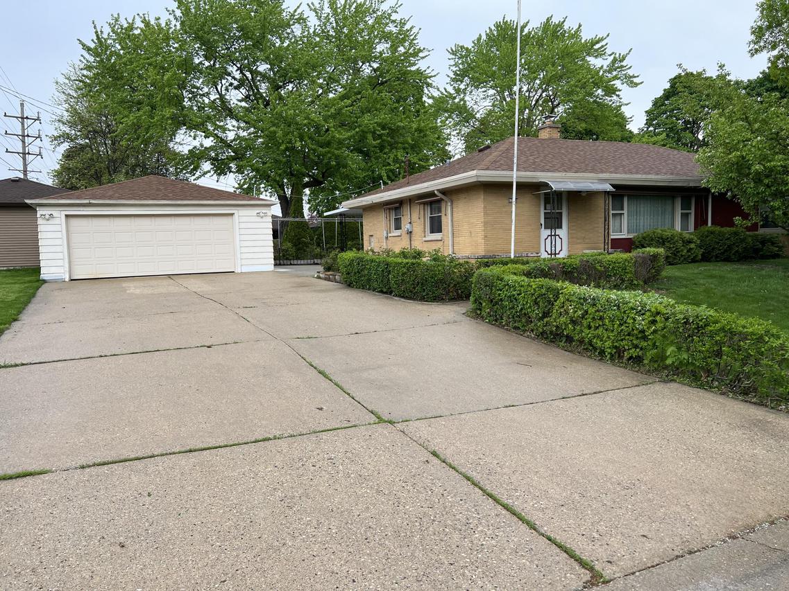 12308 W Garfield Ave., Wauwatosa, WI 53226