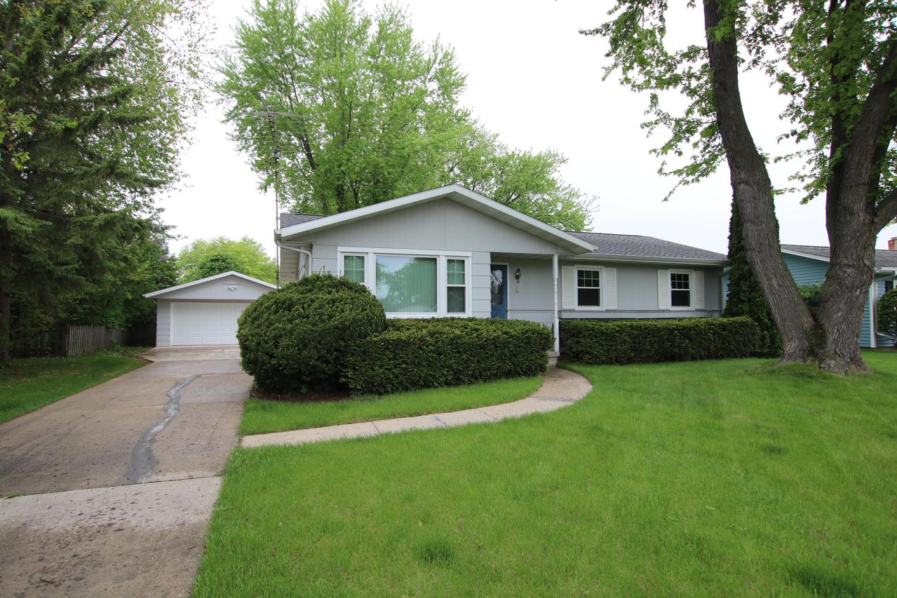 8 S Berger Pkwy., Fond Du Lac, WI 54935