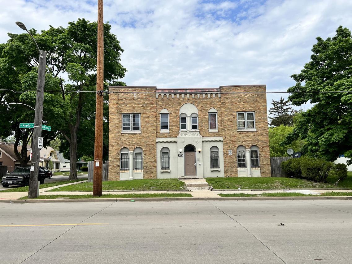 330 W Keefe Ave, Milwaukee, WI 53212