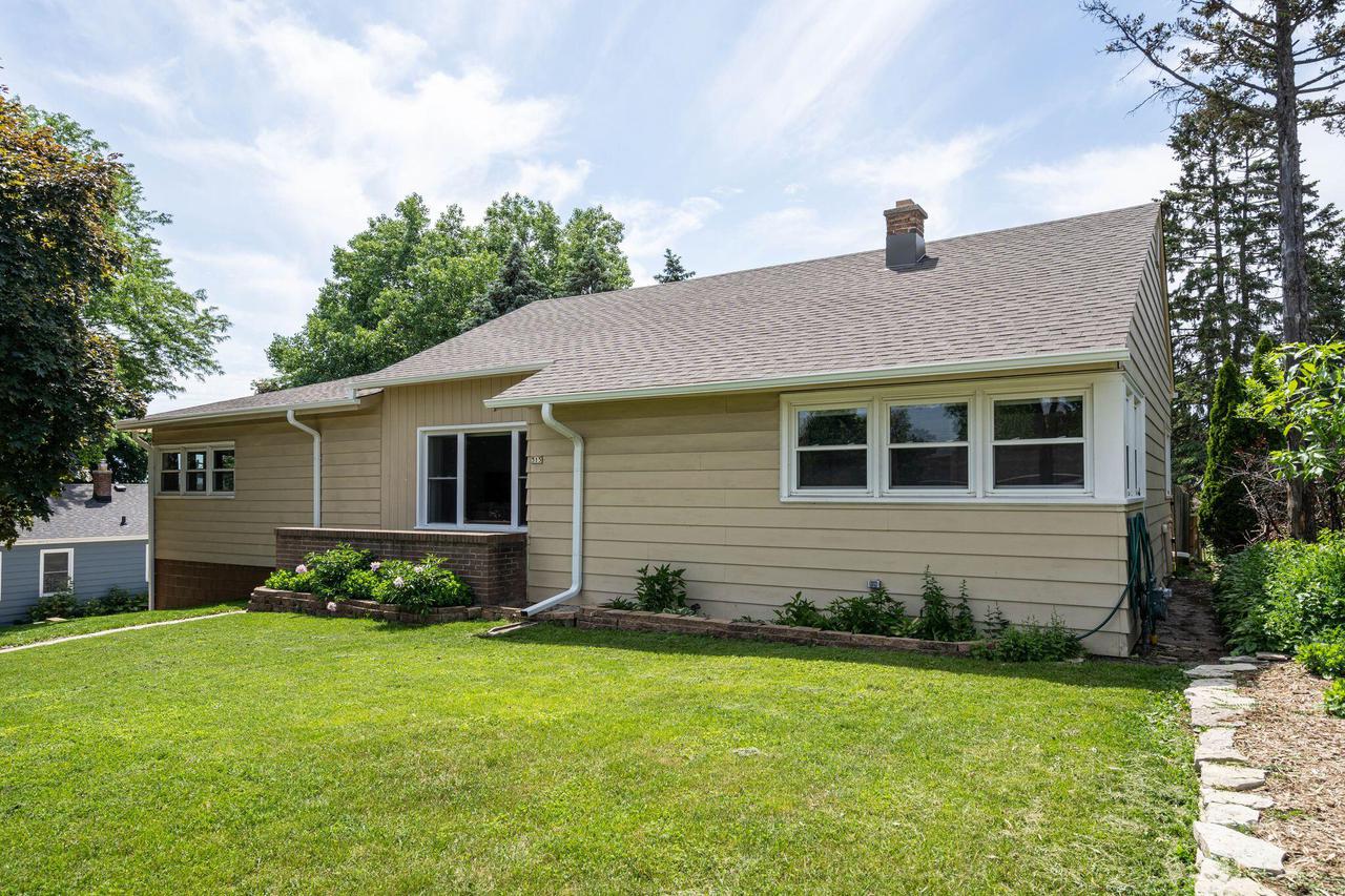 315 N 113th St., Wauwatosa, WI 53226