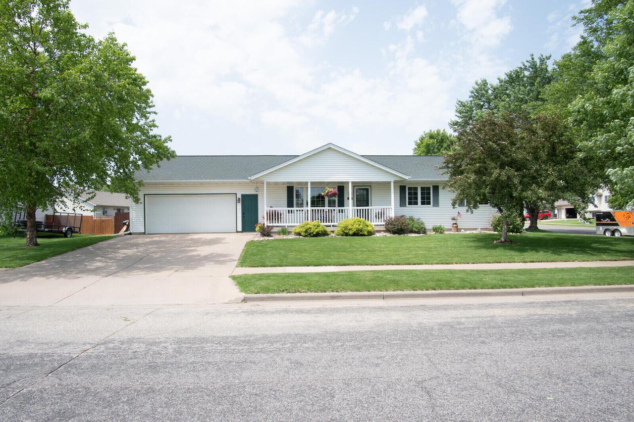 1001 Western Ave, Holmen, WI 54636