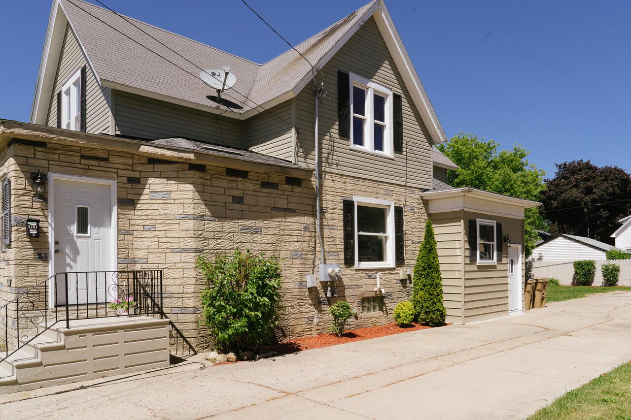 4701 21st Ave, Kenosha, WI 53140