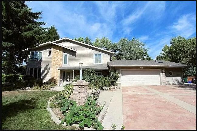 3655 S Wilbur Ct., New Berlin, WI 53151
