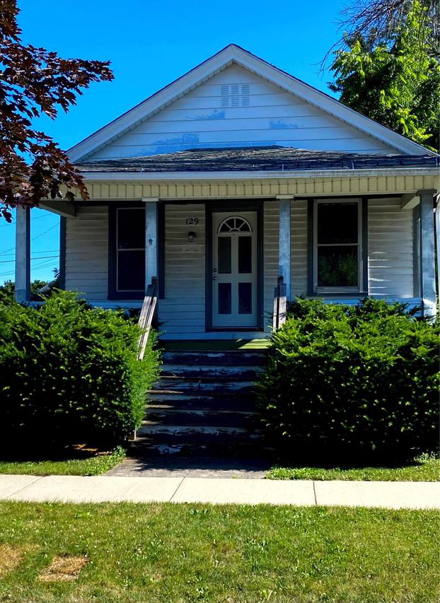 129 7th St, Fond Du Lac, WI 54935