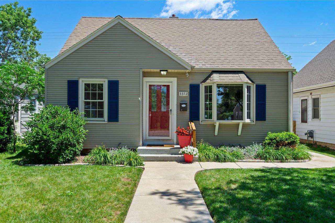 3372 N 92nd St., Milwaukee, WI 53222